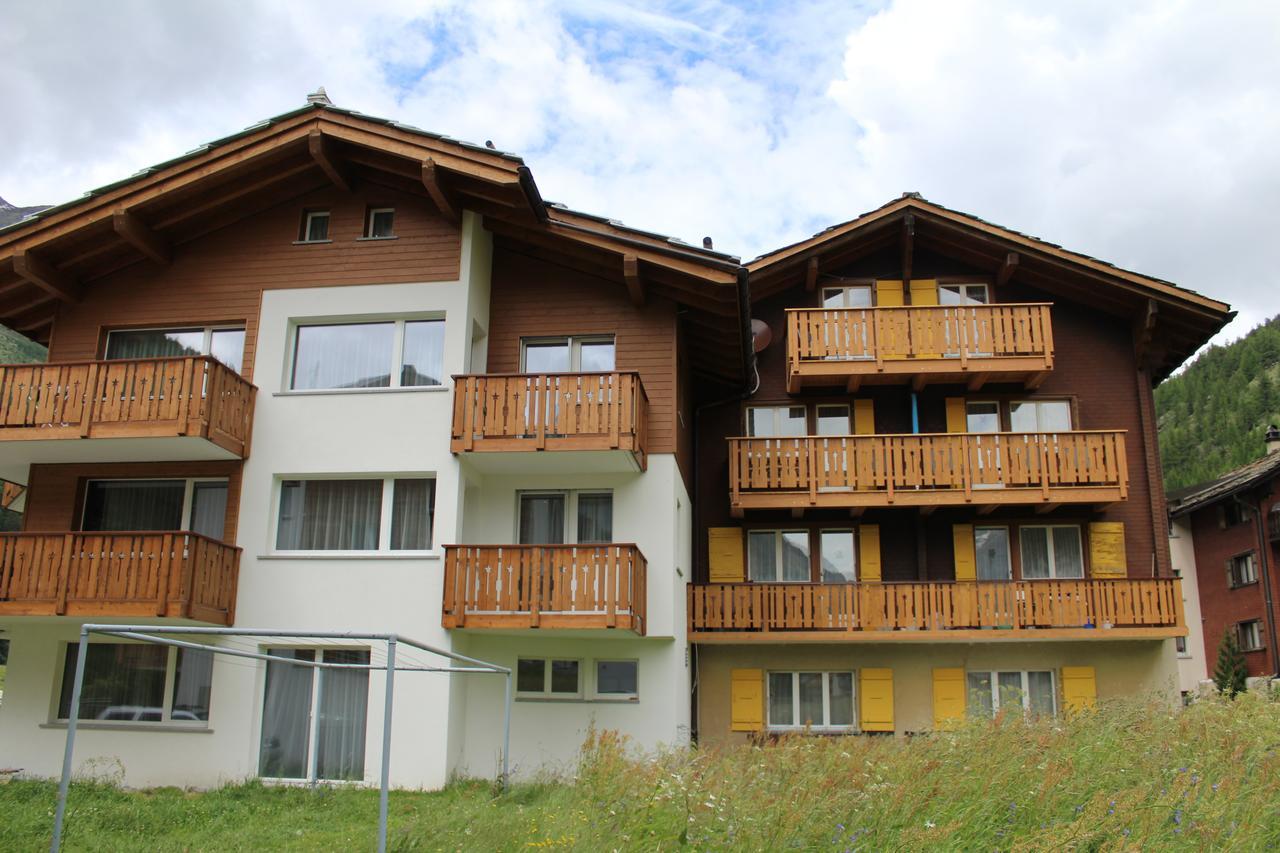 Haus Weideli, Dammstrasse 7 Villa Саас-Грунд Екстериор снимка