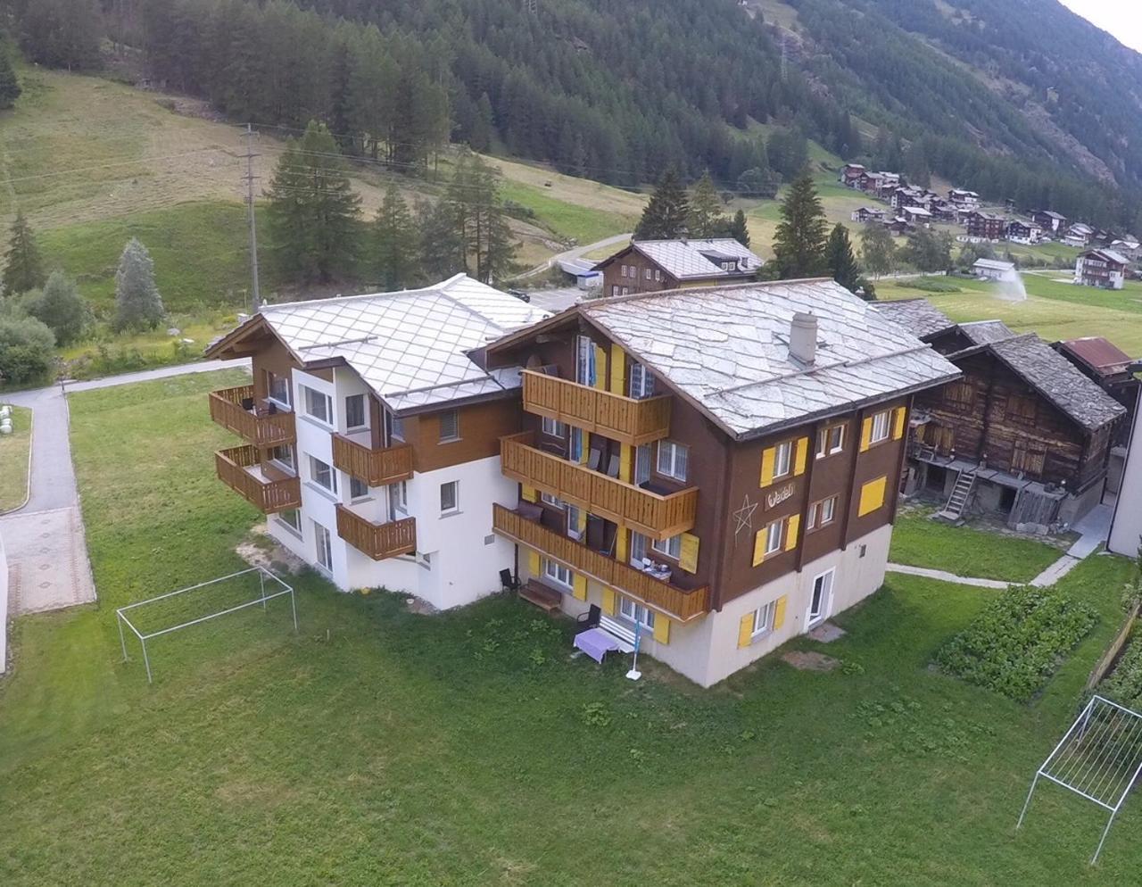 Haus Weideli, Dammstrasse 7 Villa Саас-Грунд Екстериор снимка